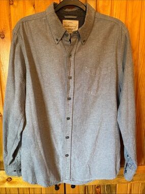 Weatherproof Vintage Heathered Gray Button-Up Shirt